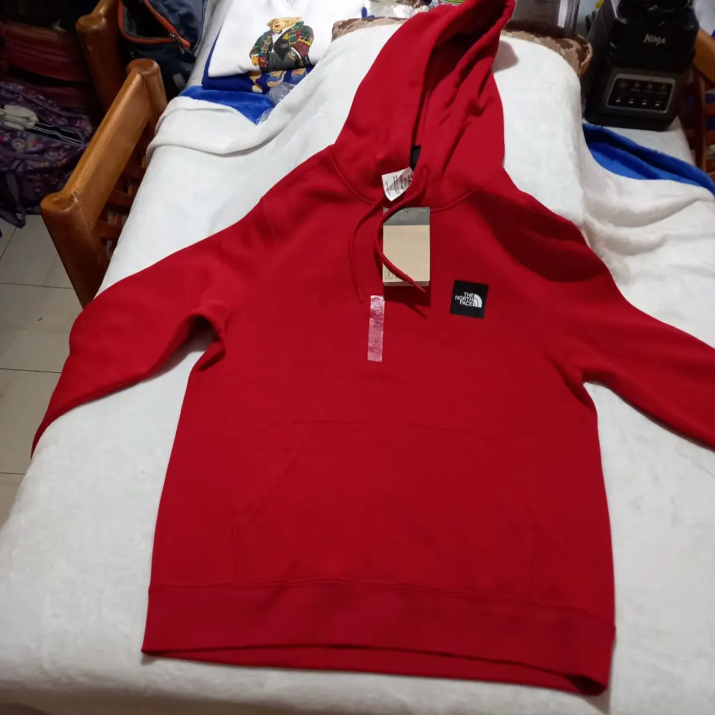 sudadera the north face M rojo encendido.webp